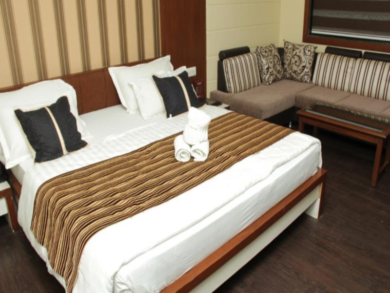 Kings Park Hotel 2*