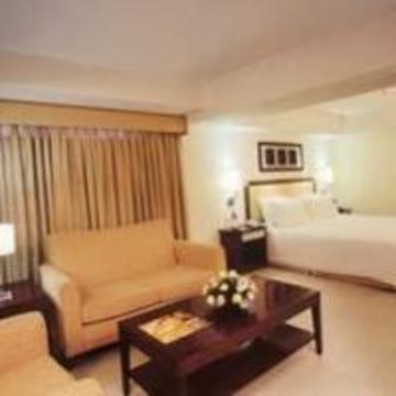 Hotel Sarovar Portico