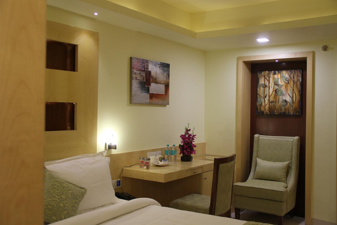 Golden Gate 3* Indore