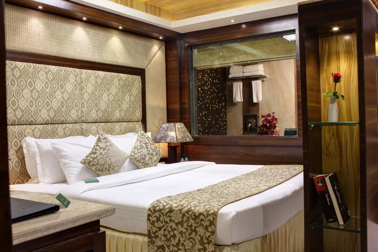 Hotel Golden Gate 3*