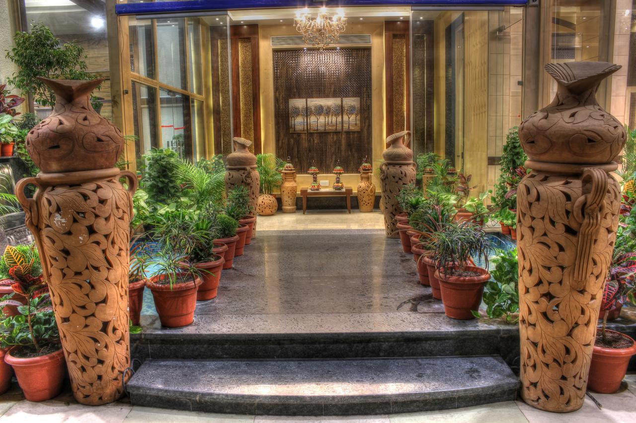 Hotel Golden Gate 3*