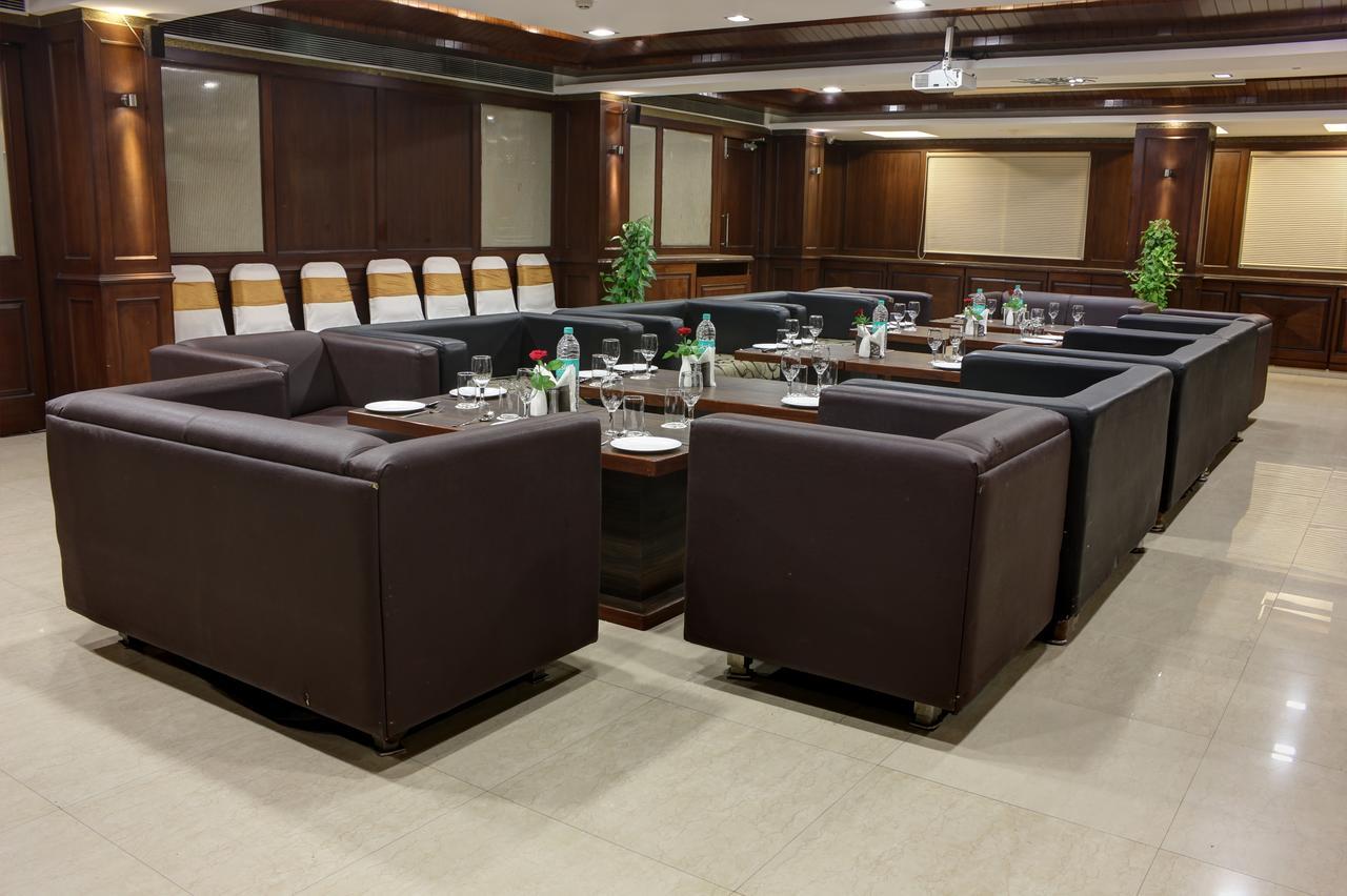Golden Gate 3* Indore