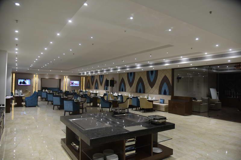 Hotel Pride & Convention Centre Indore