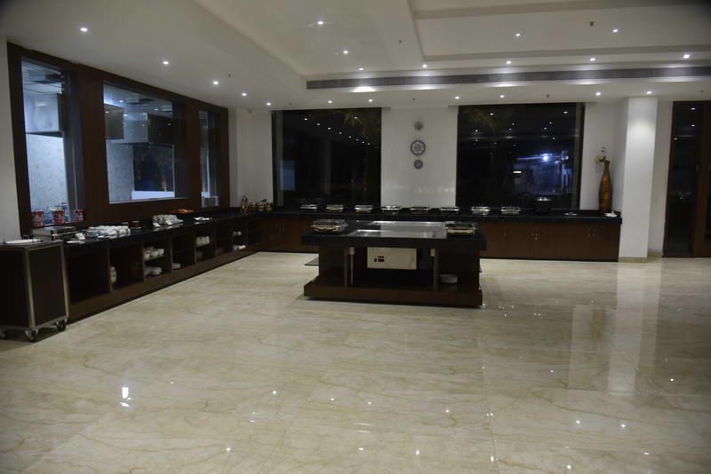 Pride & Convention Centre 5*