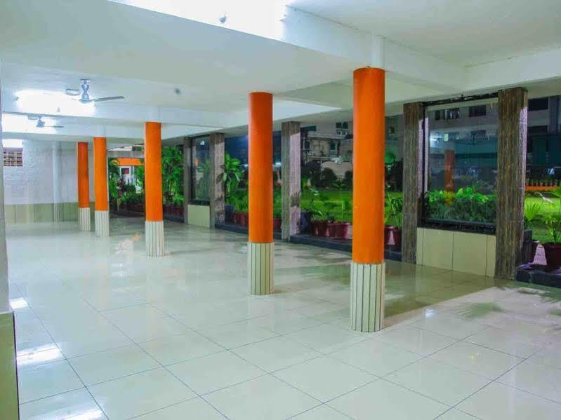 Kanha Hotel 2*