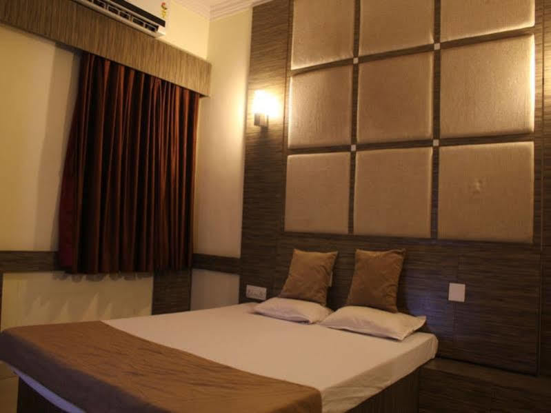 Hotel Paradise 3*
