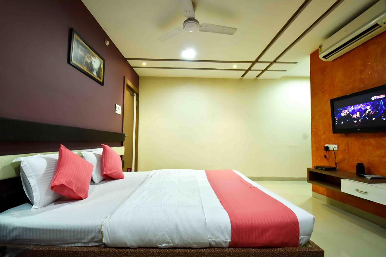 Oyo 6320 Shri Balaji Avenue Hotel 2*