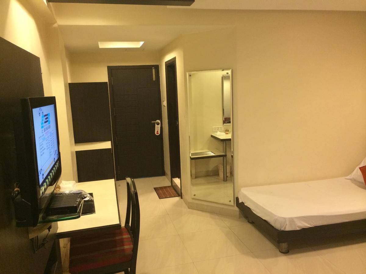Hotel Surya 3*