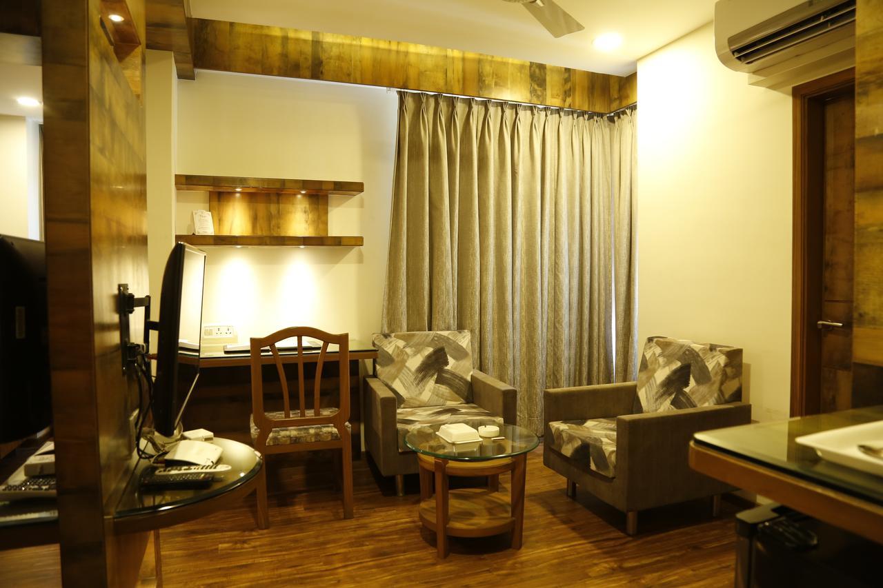 Surya Hotel 3*