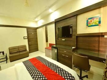 Oyo Kanchan Bagh 2 Indore