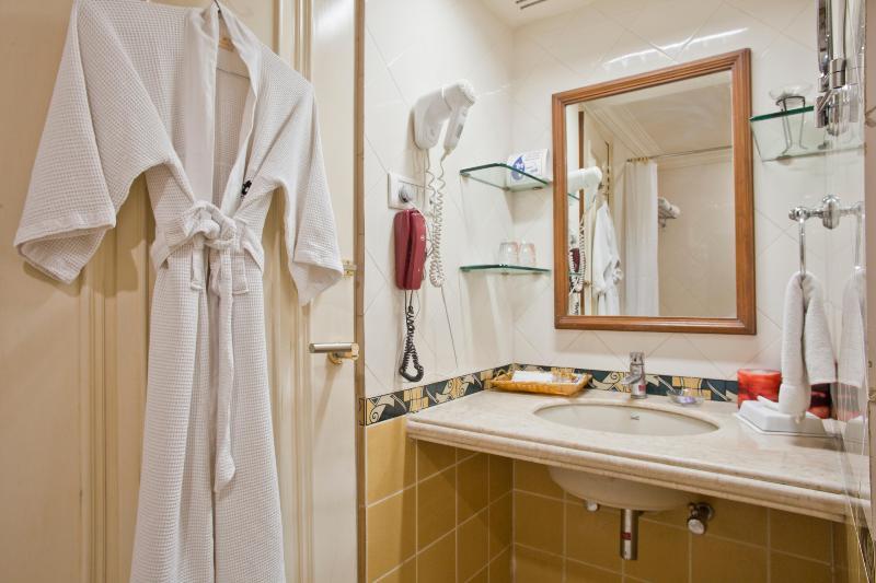Hotel Amarvilas 3*