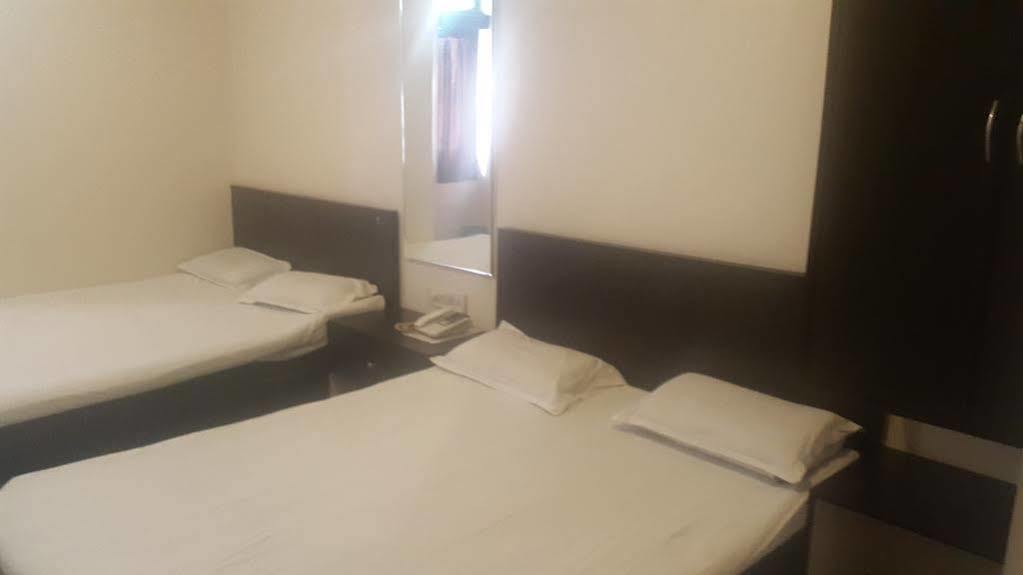 Fabhotel Galaxy Bhanwar Kuan 3* Indore