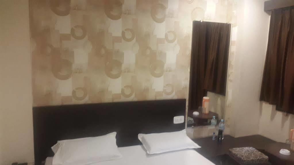 Fabhotel Galaxy Bhanwar Kuan 3* Indore