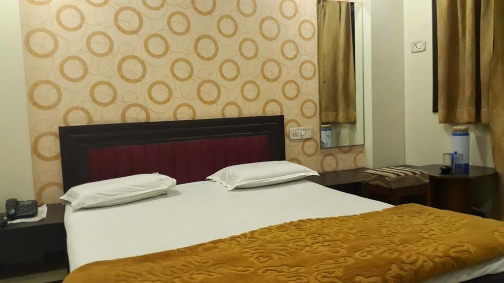 Fabhotel Galaxy Bhanwar Kuan 3* Indore