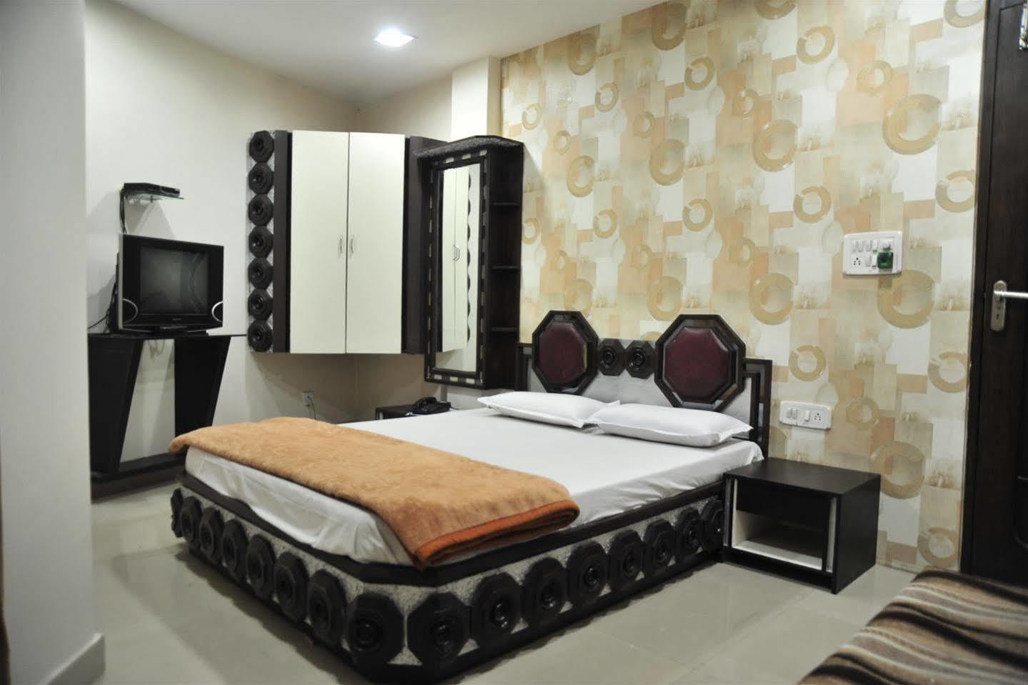 Fabhotel Galaxy Bhanwar Kuan 3* Indore