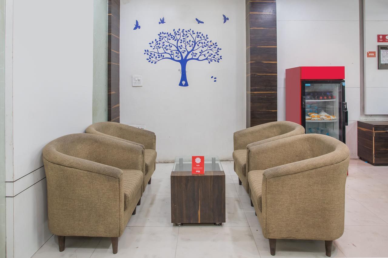 Oyo 3434 Gulmohar 3* Indore