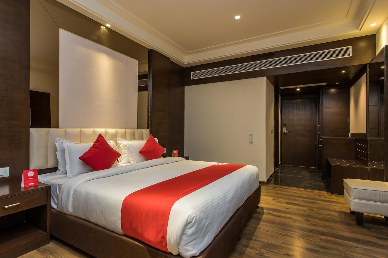 Capital O 13104 25 Hotel 3*