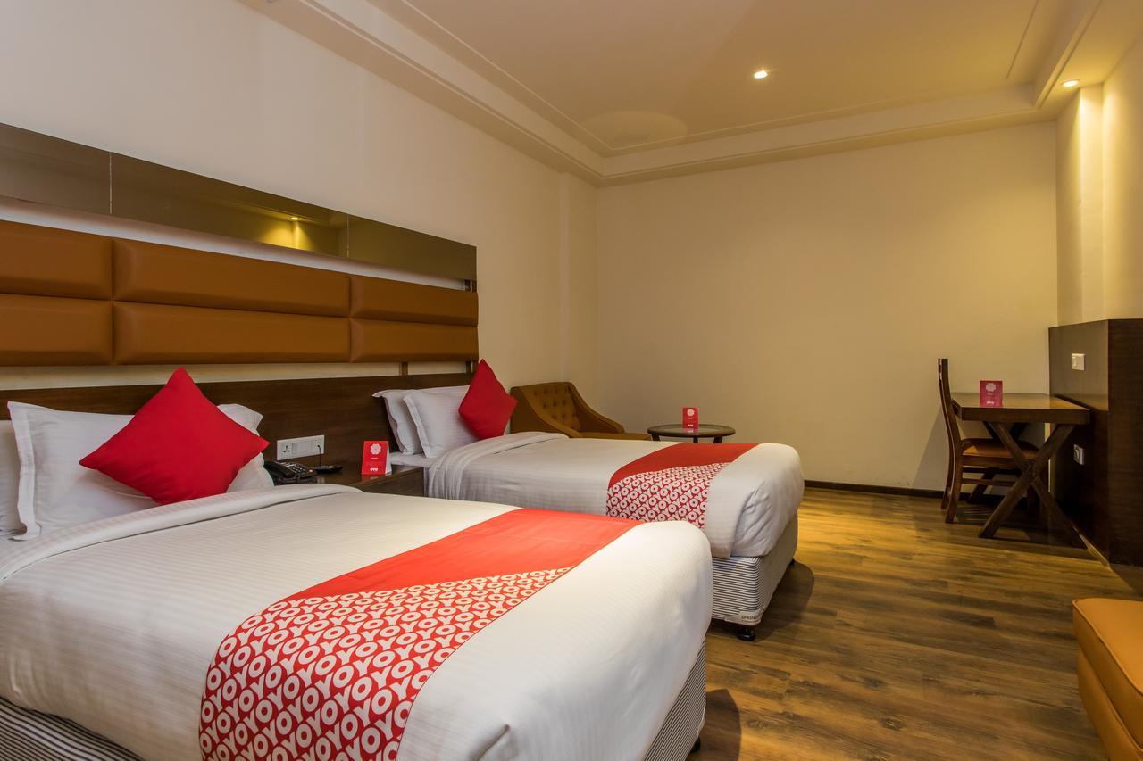 Capital O 13104 25 Hotel Indore