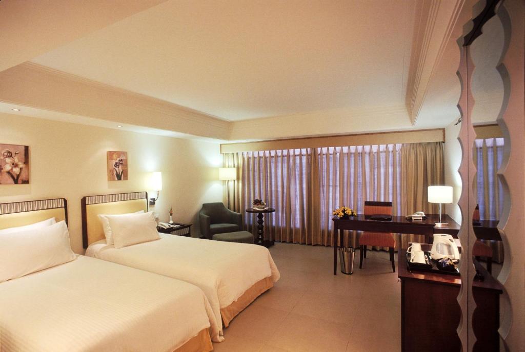 Sarovar Portico 4* Indore