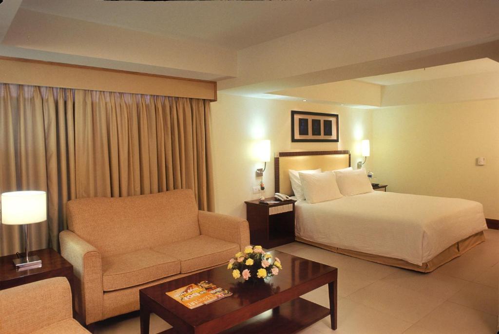 Sarovar Portico Hotel Indore