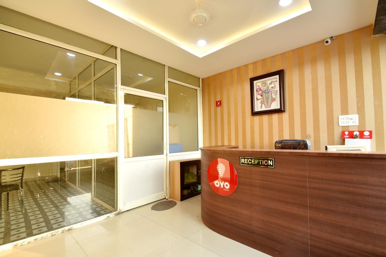 Hotel Oyo 7421 Relex 3*