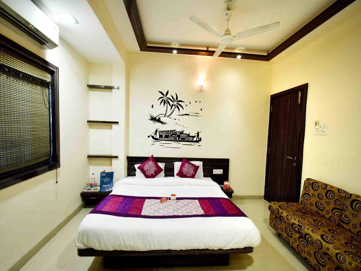 Oyo 3036 Lords Regency Hotel Indore