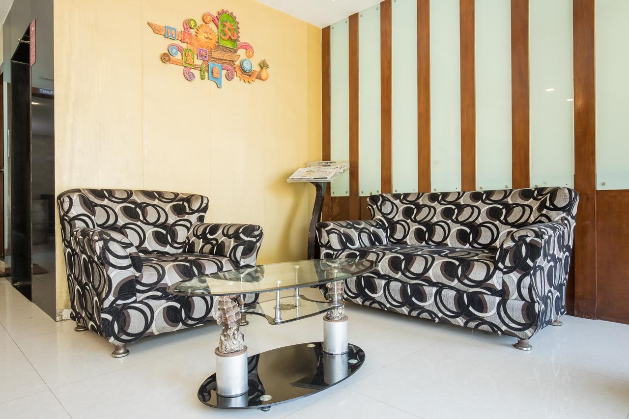 Oyo 3036 Lords Regency Hotel 2*
