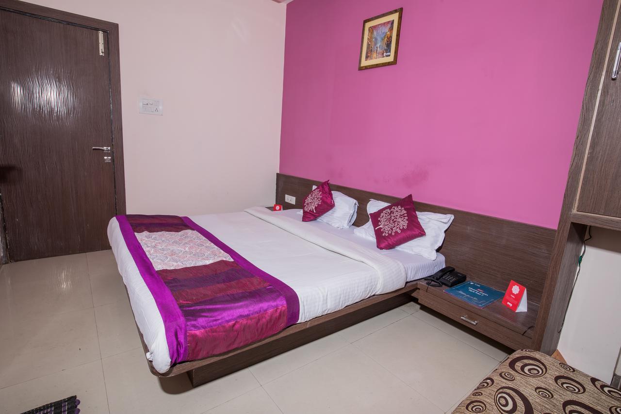 Oyo 3036 Lords Regency Hotel