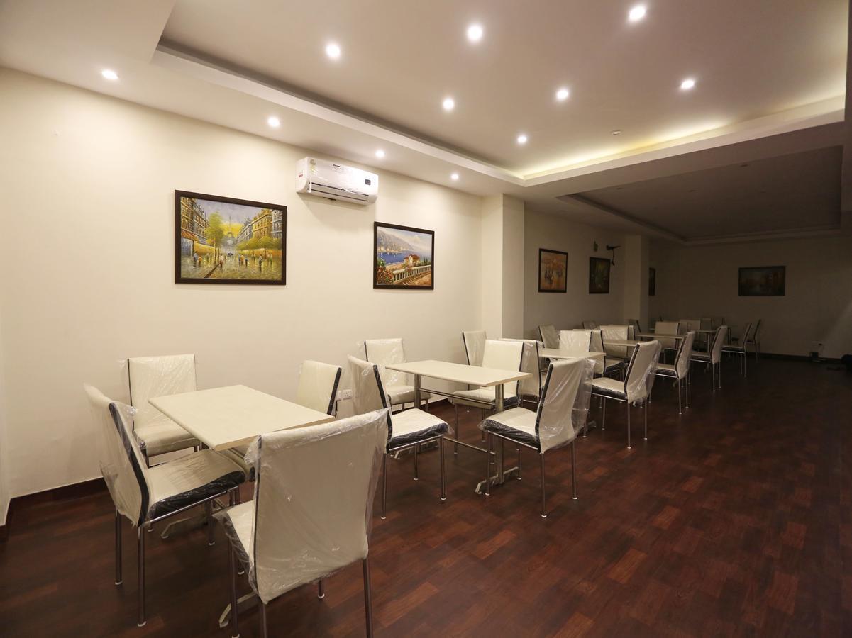 Oyo 2760 Chanakya Indore