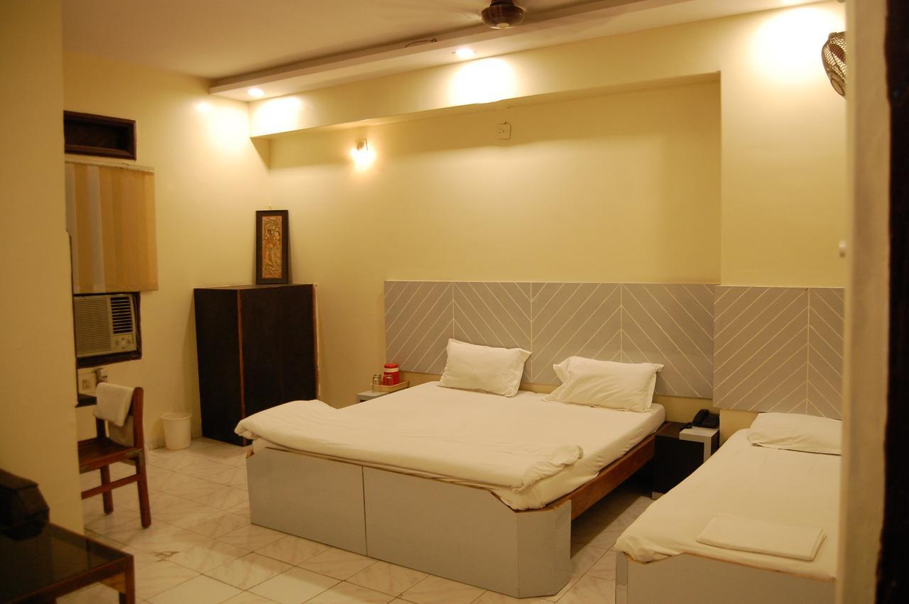 New Sunder Hotel 3*