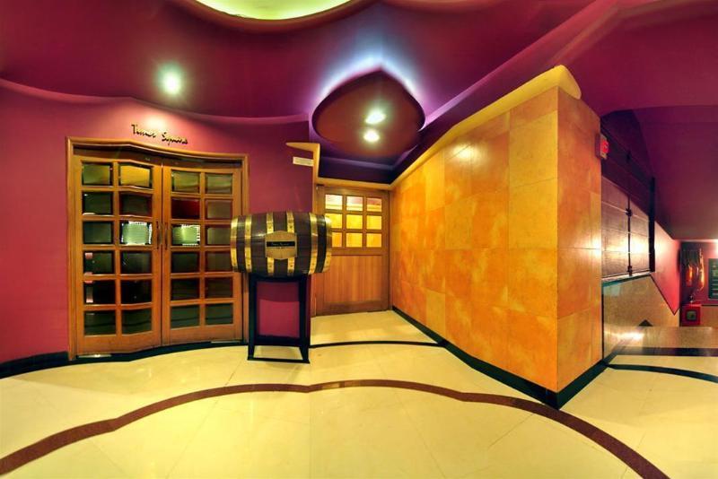 Hotel Infiniti And 4*