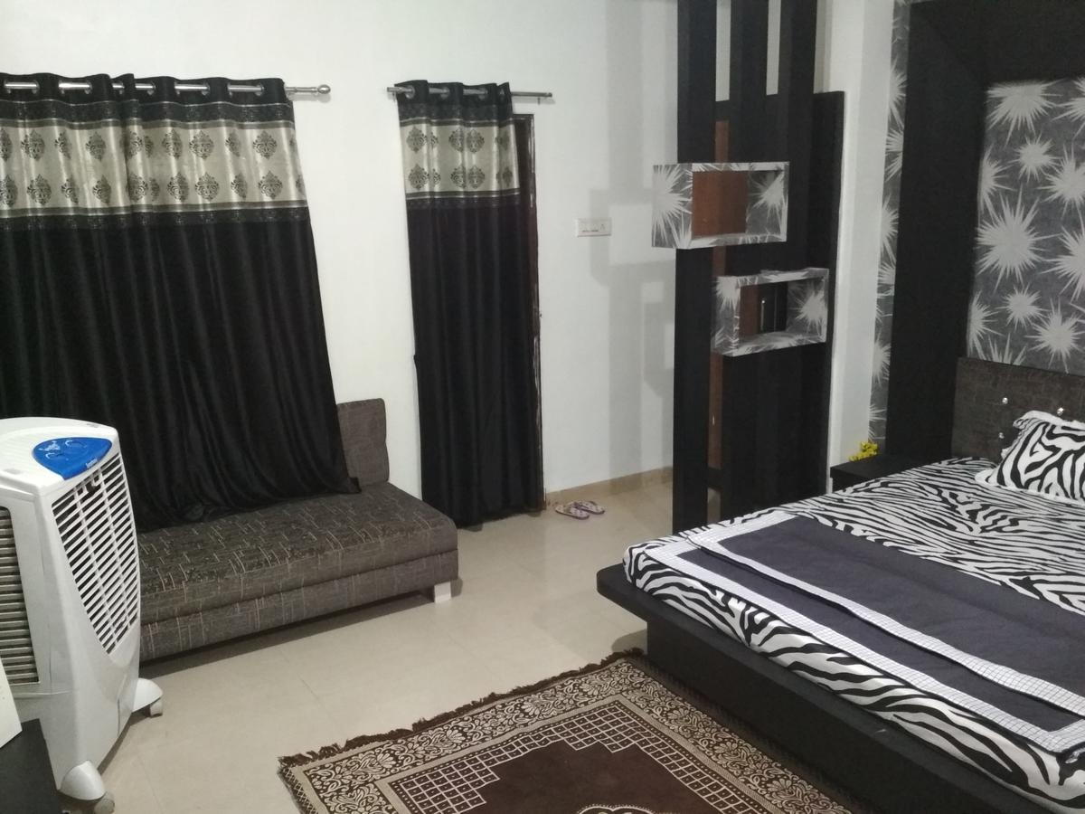 Guest house Ashta Lakshmi Tourist Indore