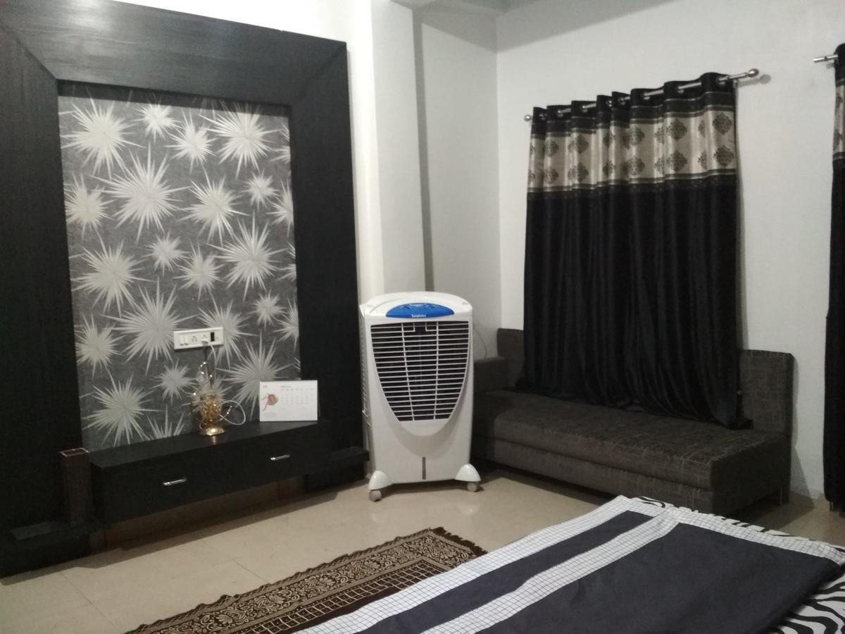 Ashta Lakshmi Tourist Indore