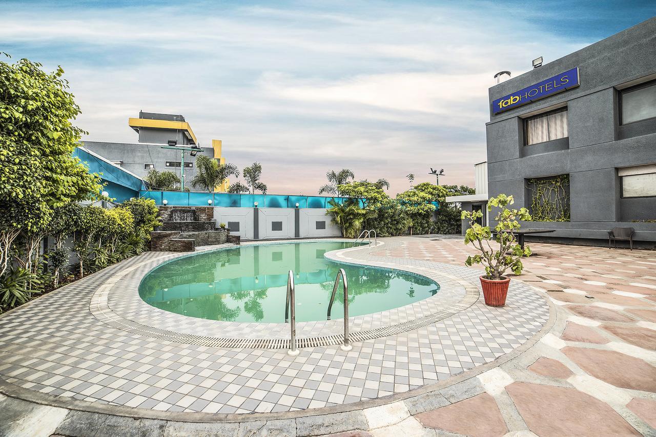 Hotel Fabhotel 7th Cloud Ab Road 3*