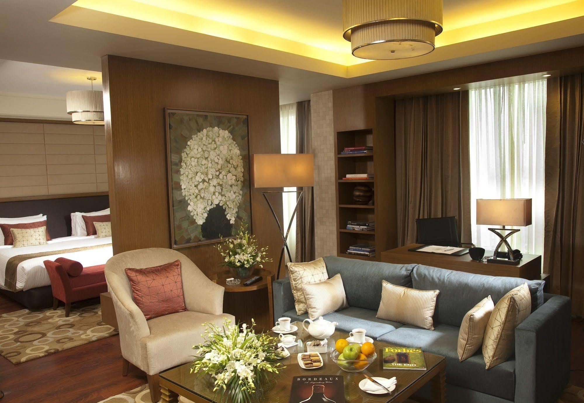 Radisson Blu Hotel, 5* Indore