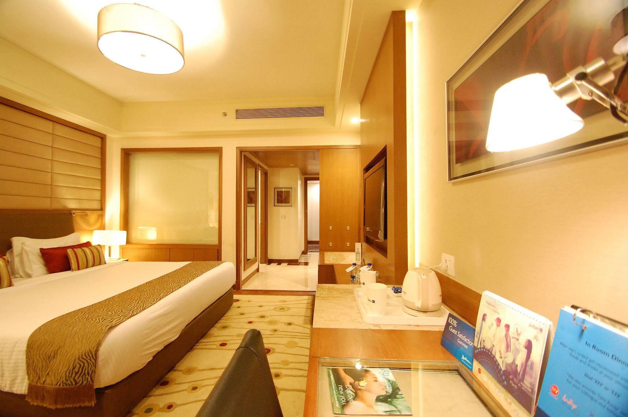 Hotel Radisson Blu Hotel, Indore