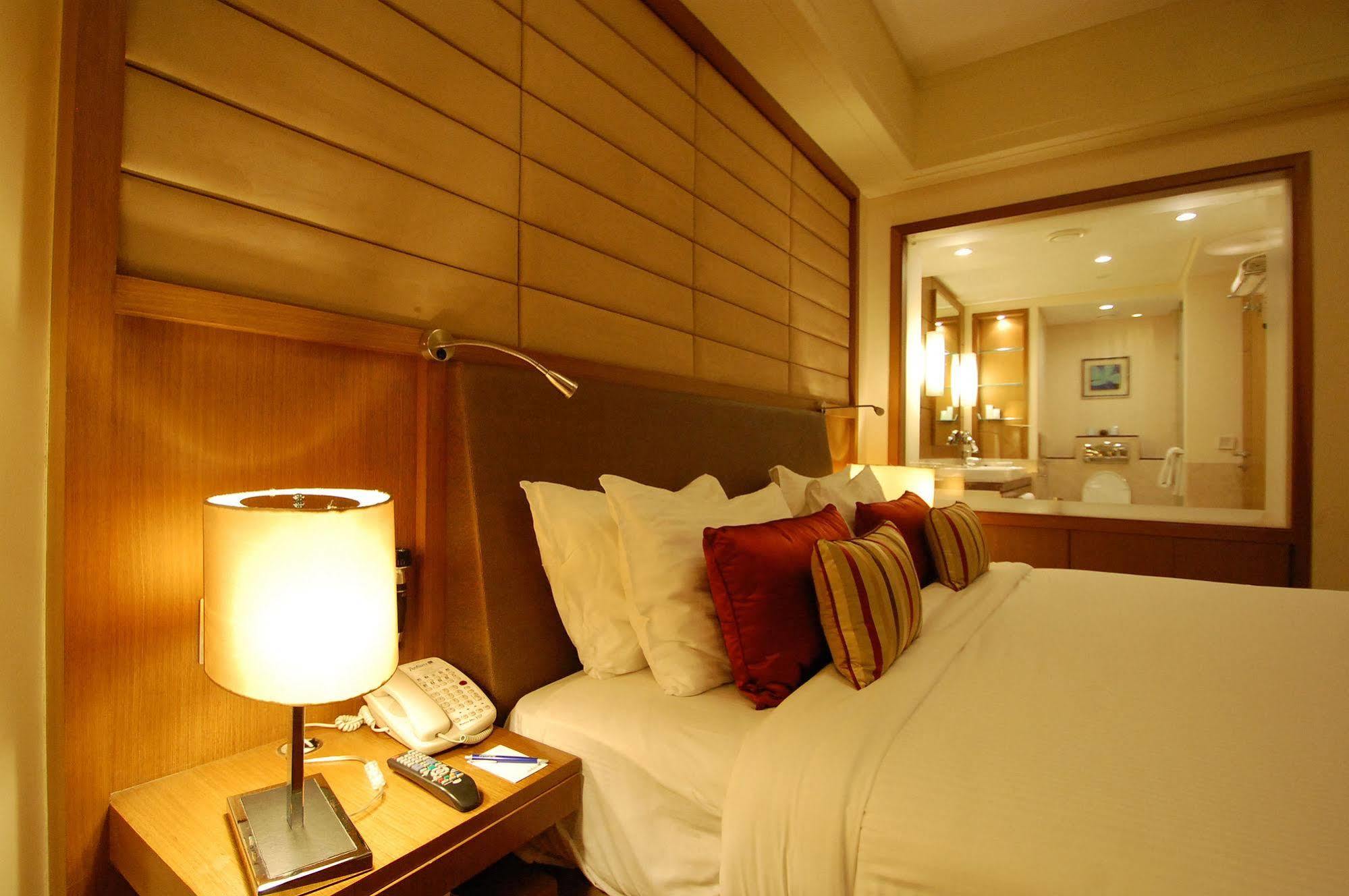 Hotel Radisson Blu Hotel, Indore