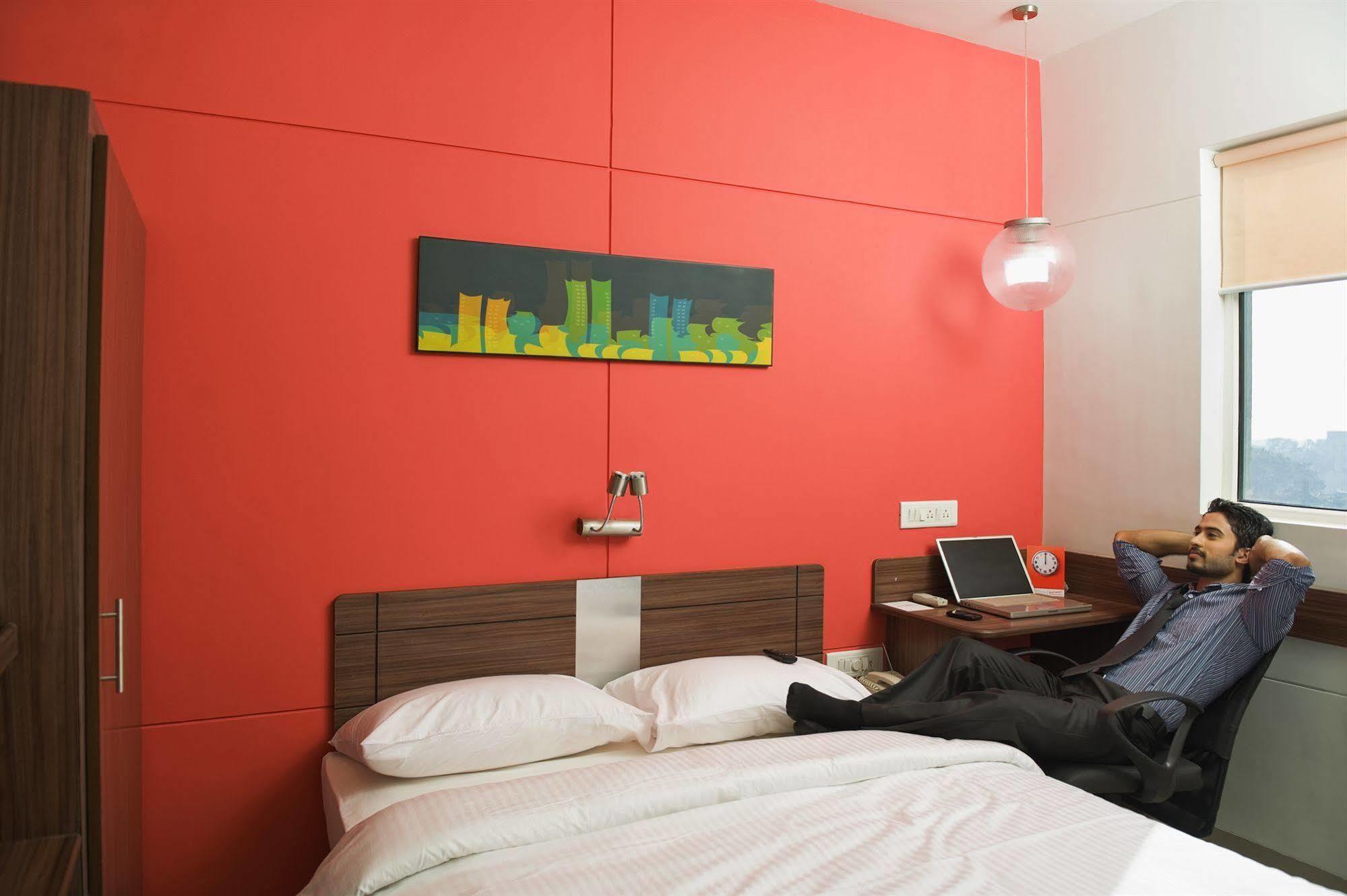 Hotel Indore 4*