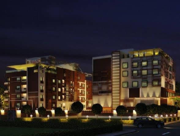 Western O2 Hotel