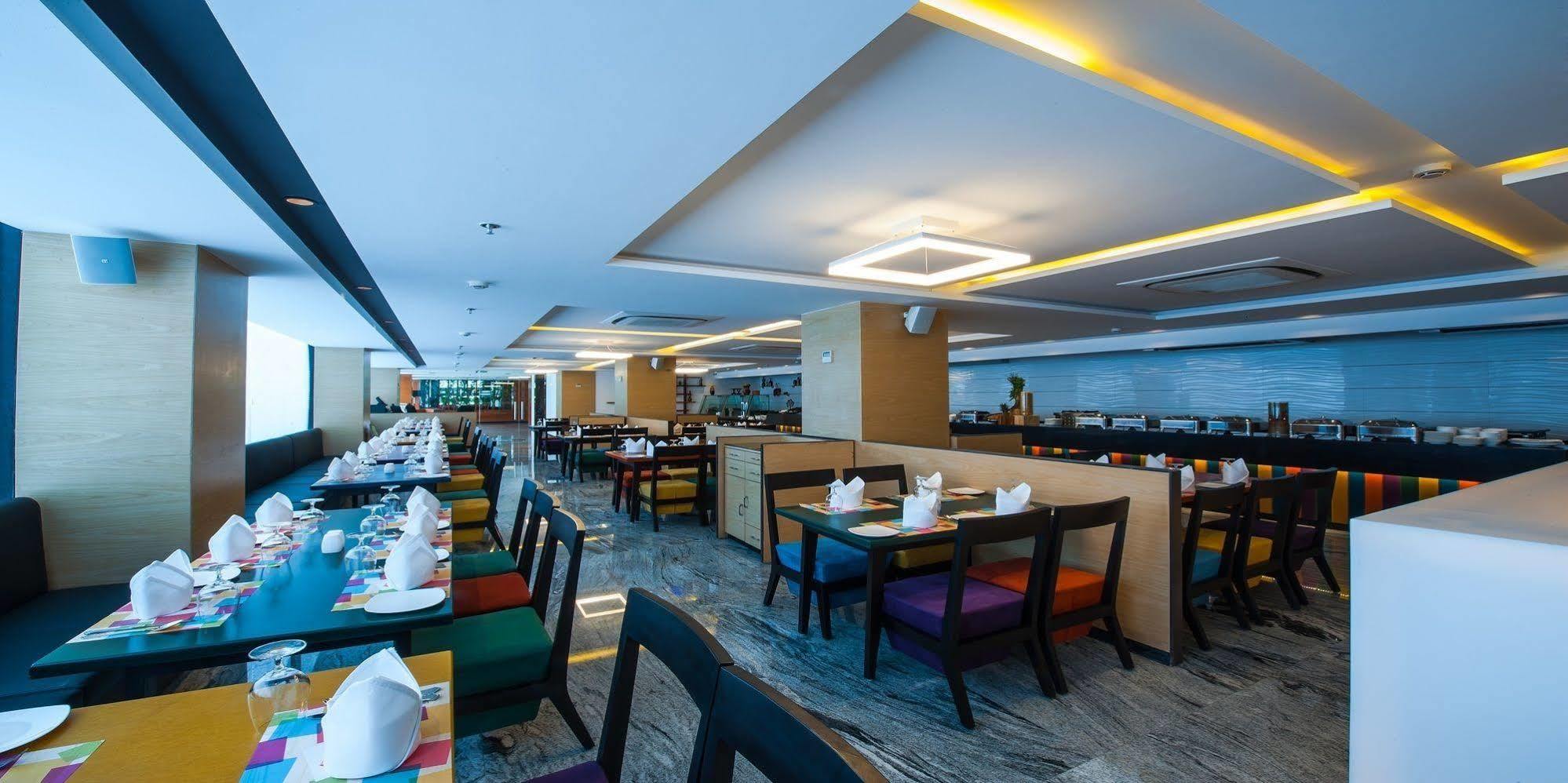 Hotel Effotel By Sayaji Indore