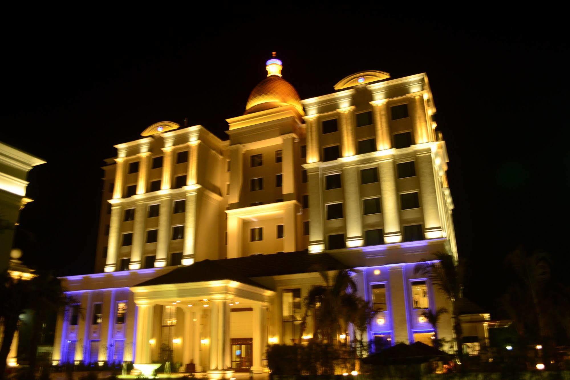 Hotel Sheraton Grand Palace Indore
