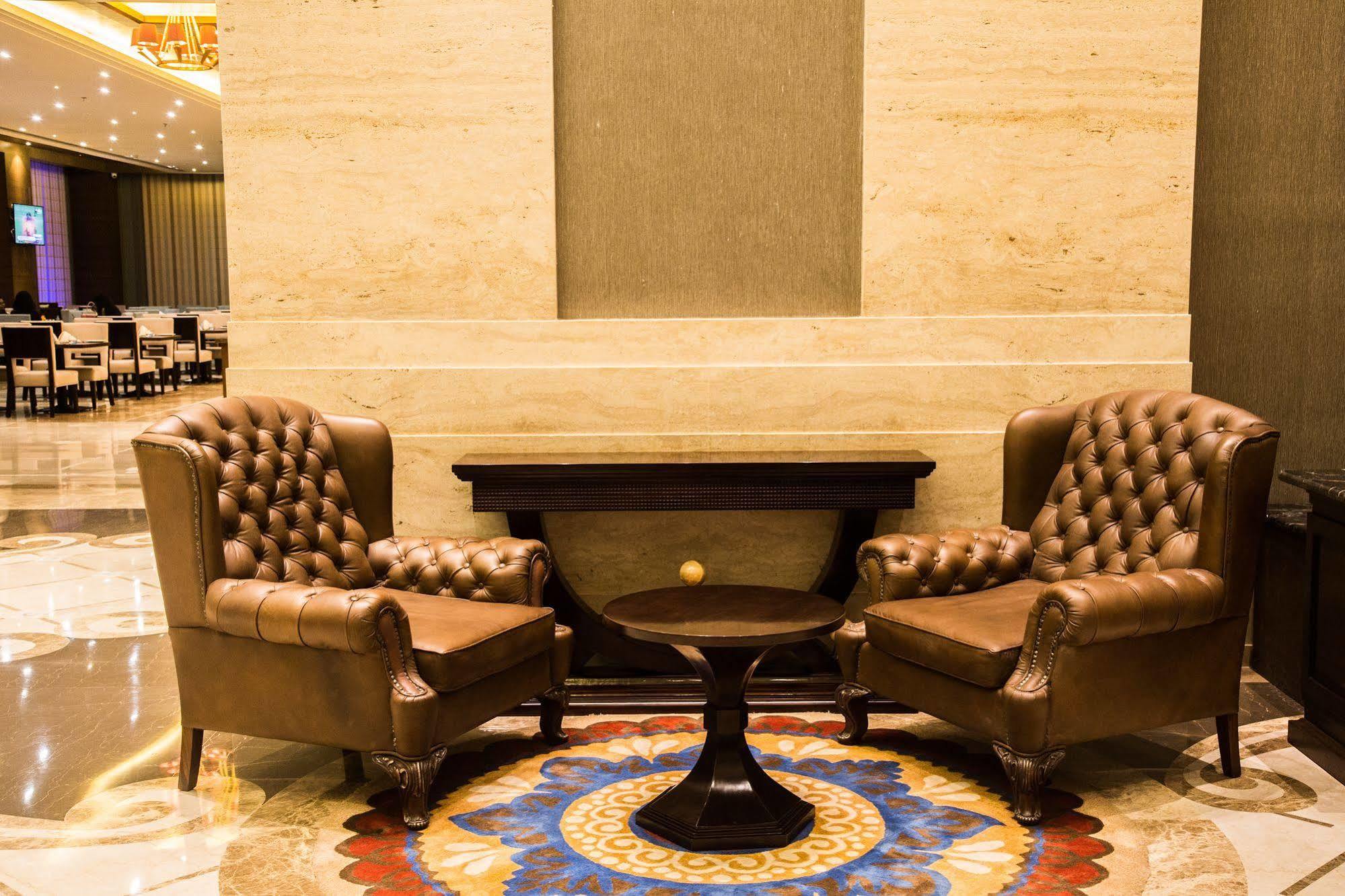 Hotel Sheraton Grand Palace 5*
