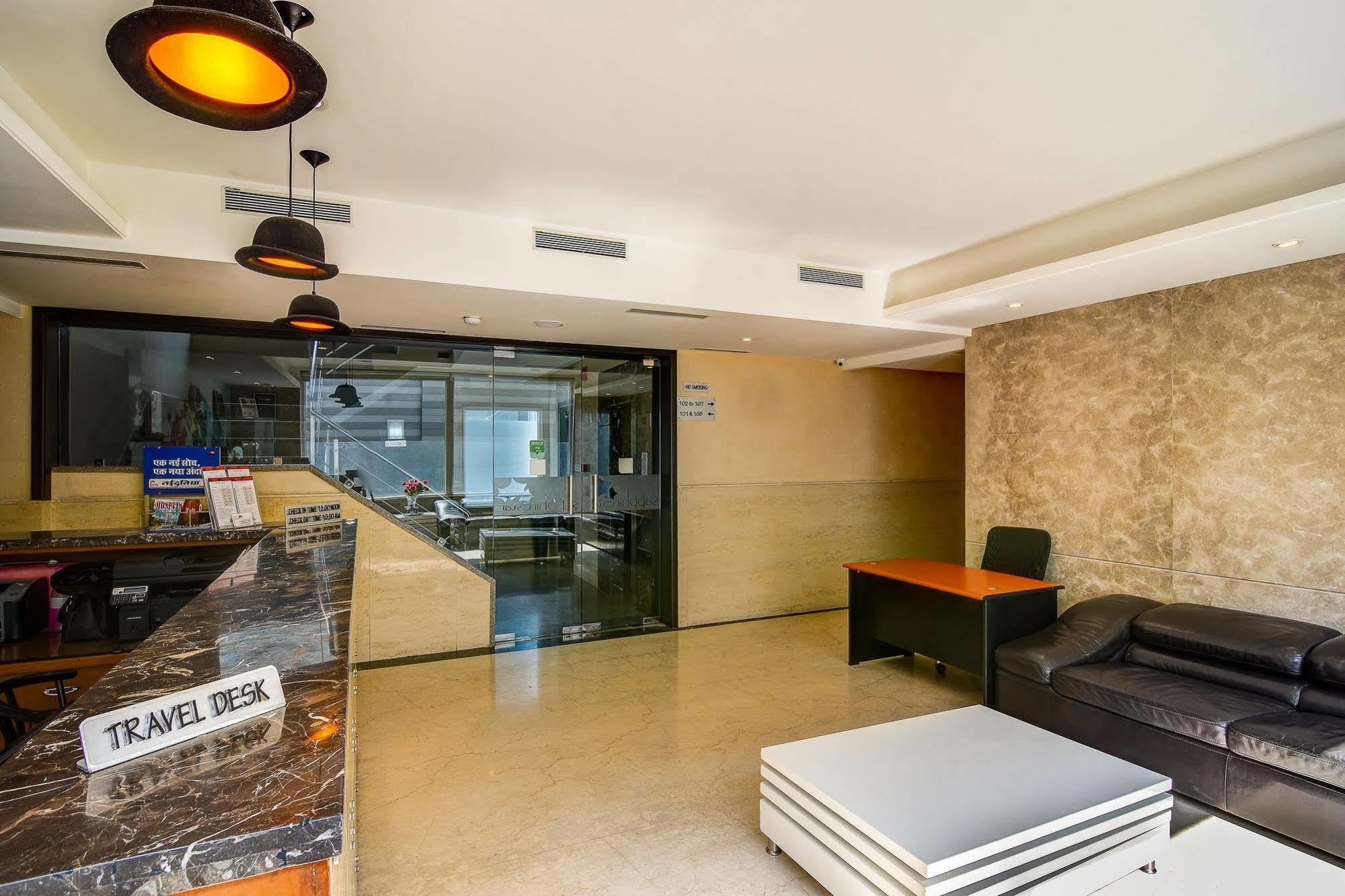 Hotel Capital O 14448 Sapphire Star Indore