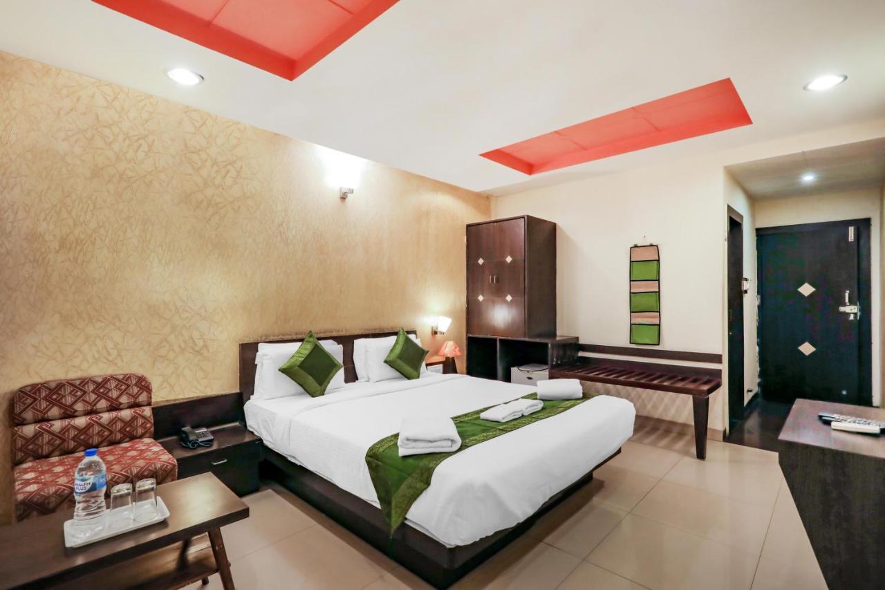 Hotel Treebo Trend Paradise, 3*