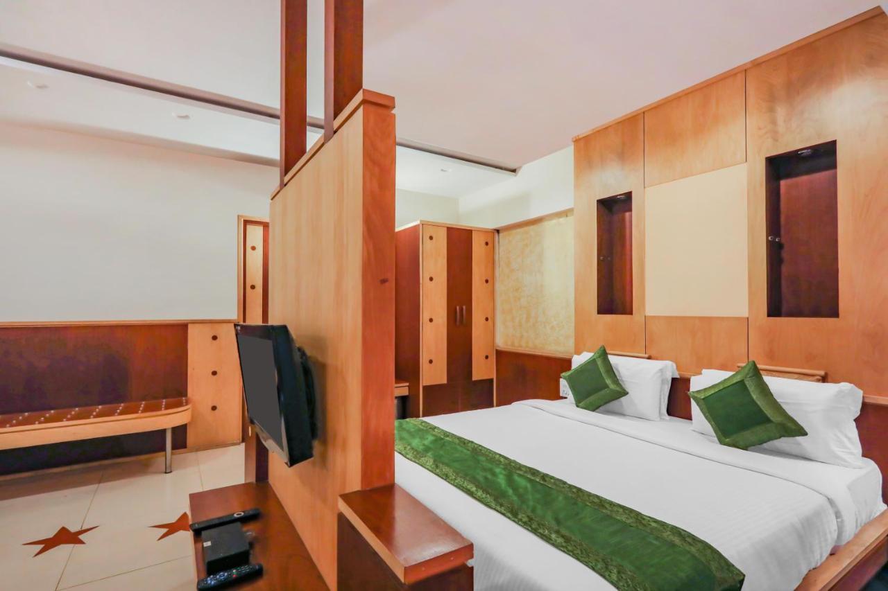 Treebo Trend Paradise, Hotel