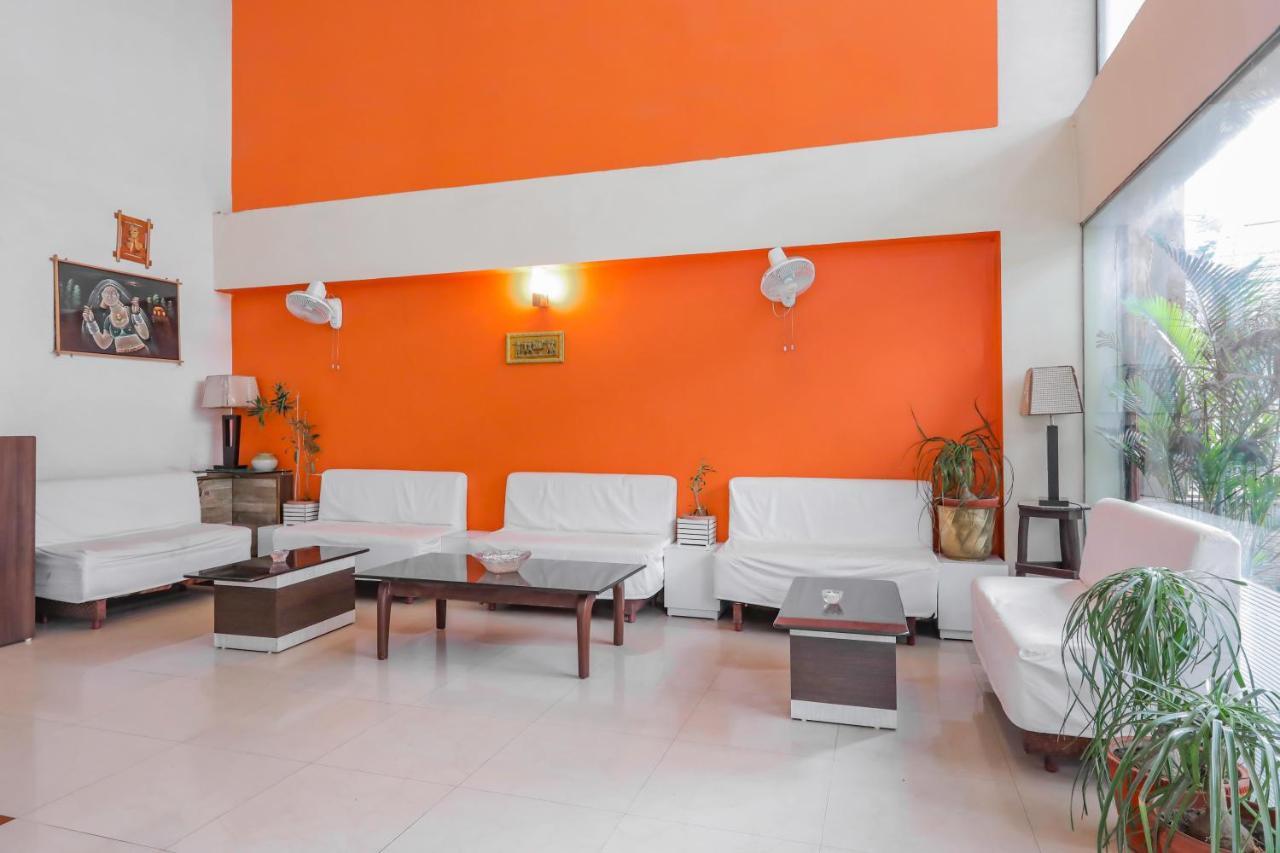 Treebo Trend Paradise, Hotel