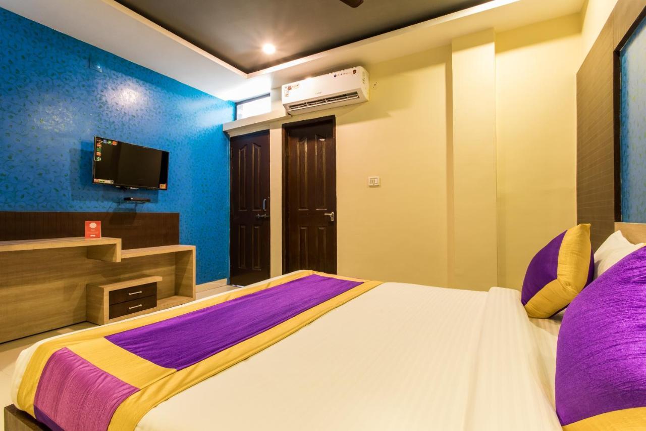 Oyo 9944 Malwa 3* Indore