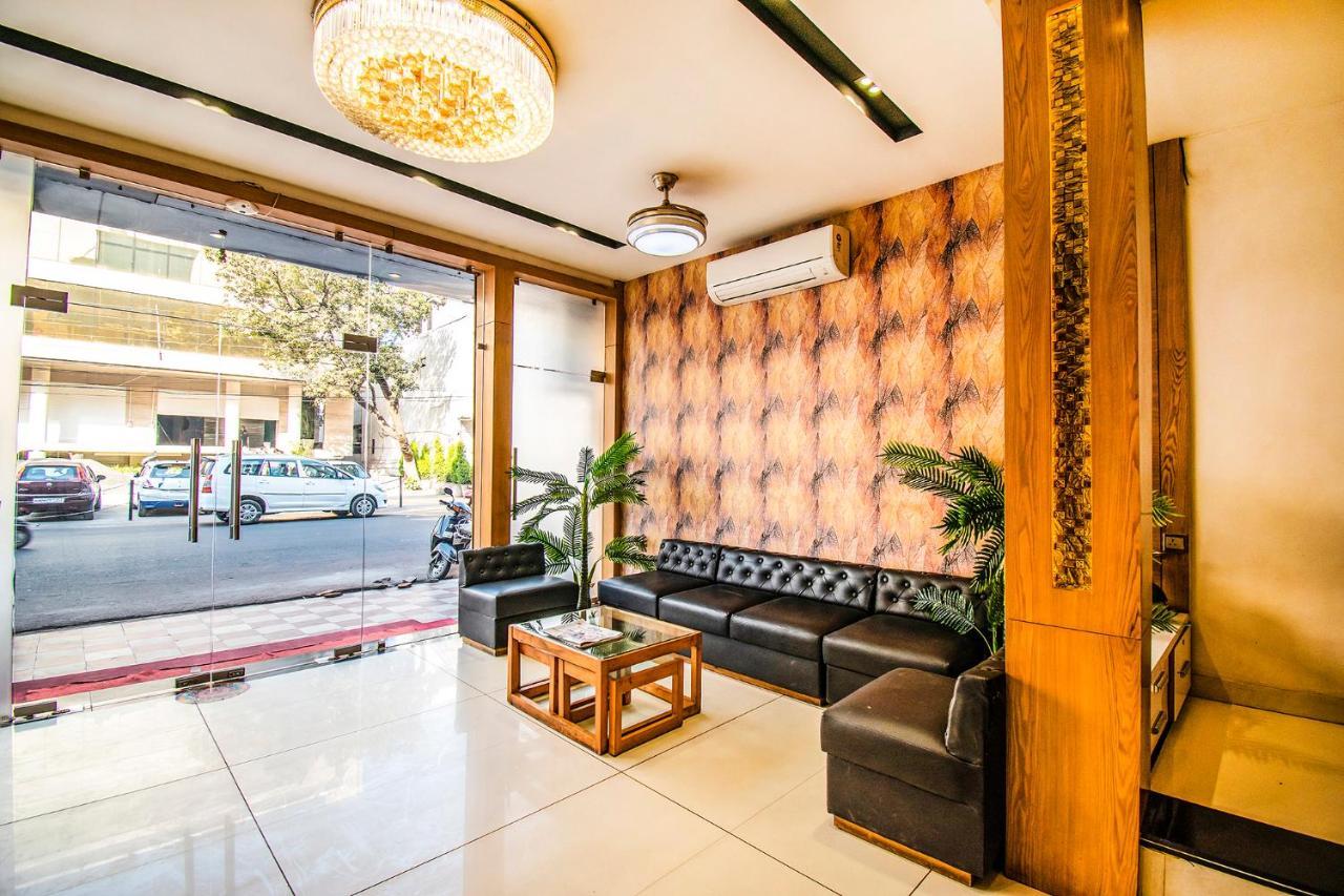 Fabhotel Kiran Hotel 3*