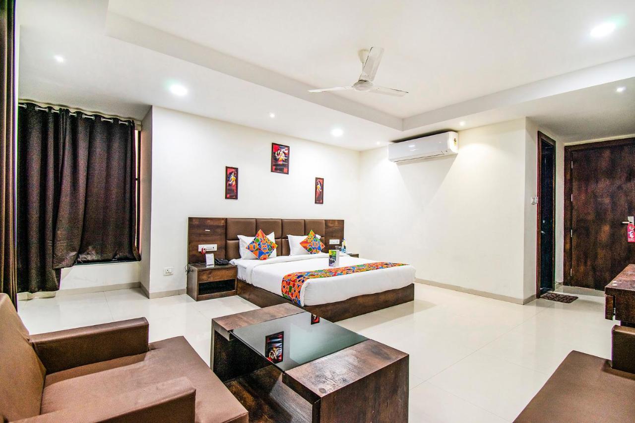 Fabhotel Amrit Greens Airport Indore