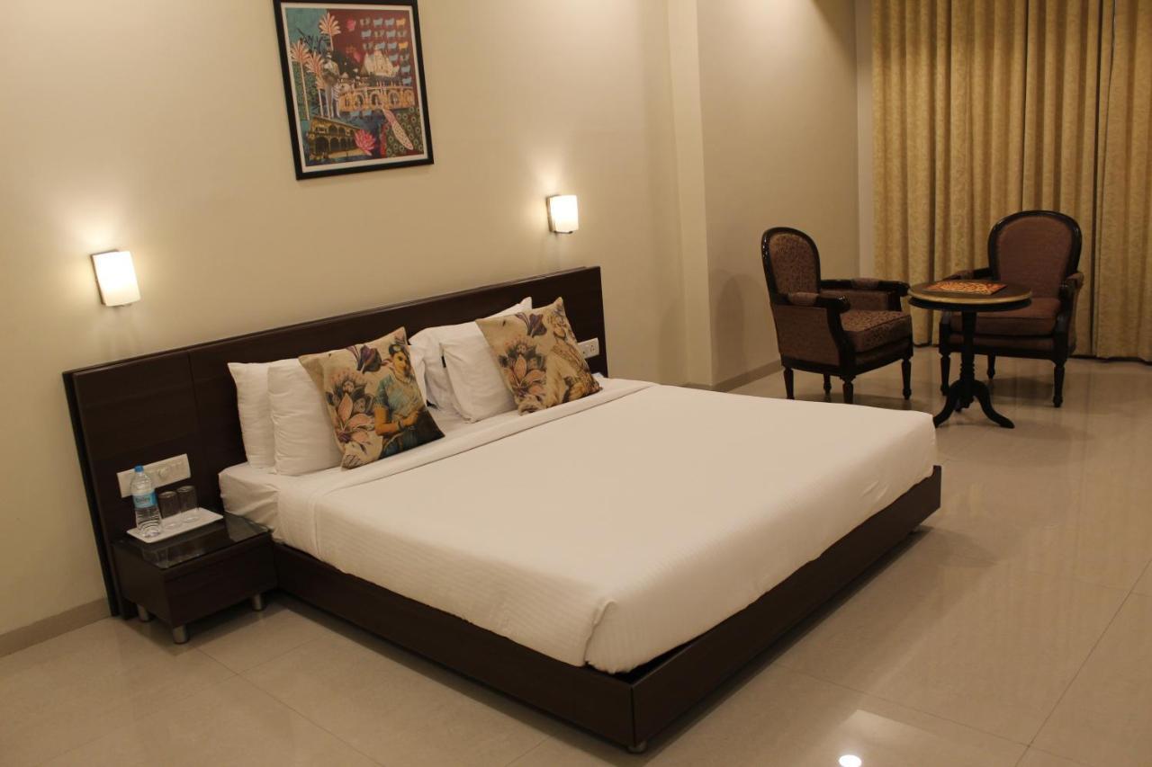 Brilliant & Convention Centre Indore